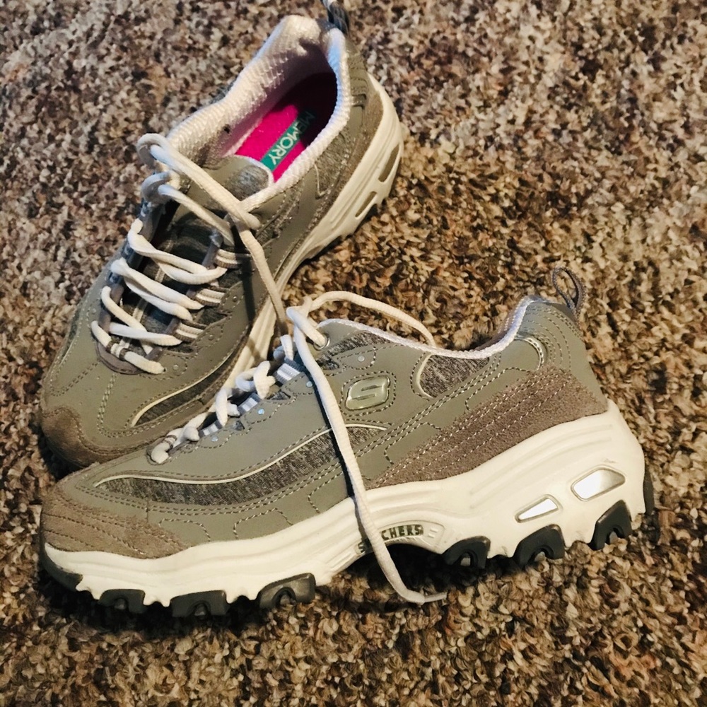Skechers memory foam shoes